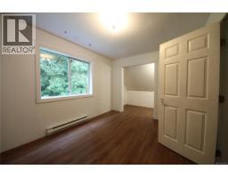 406 Ferris Rd, Zeballos, BC V0P2A0 Photo 13