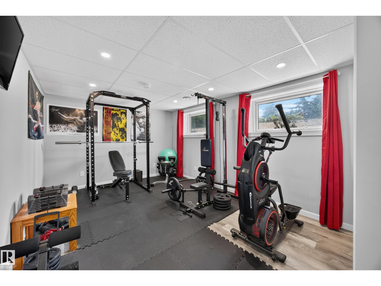 156 CLAREVIEW RD NW - 38