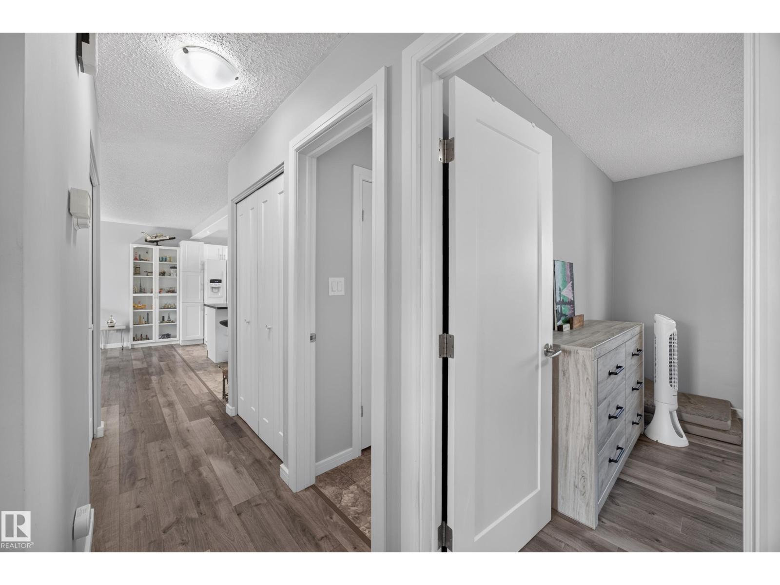 156 CLAREVIEW RD NW - 25