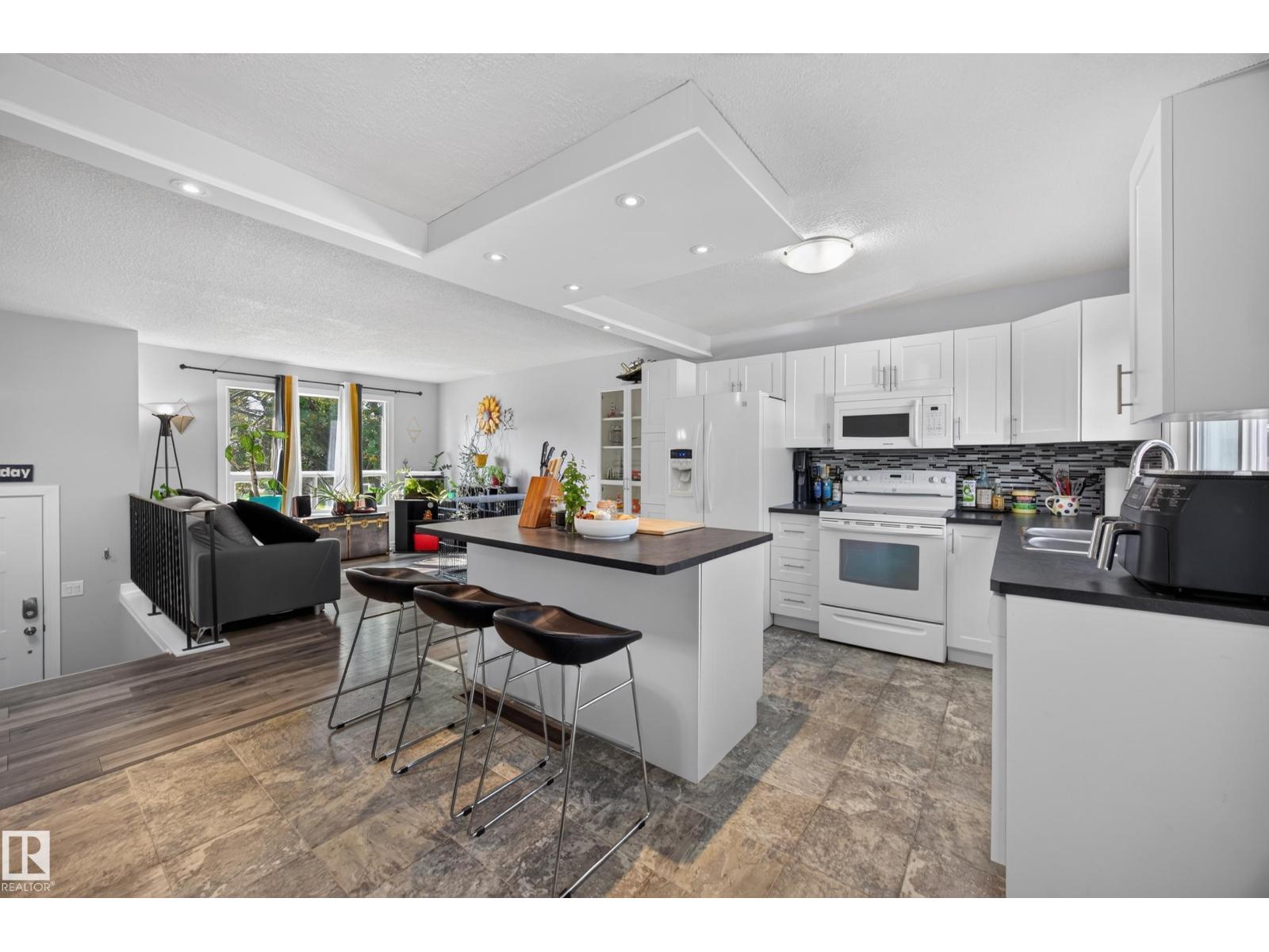 156 CLAREVIEW RD NW - Image 18