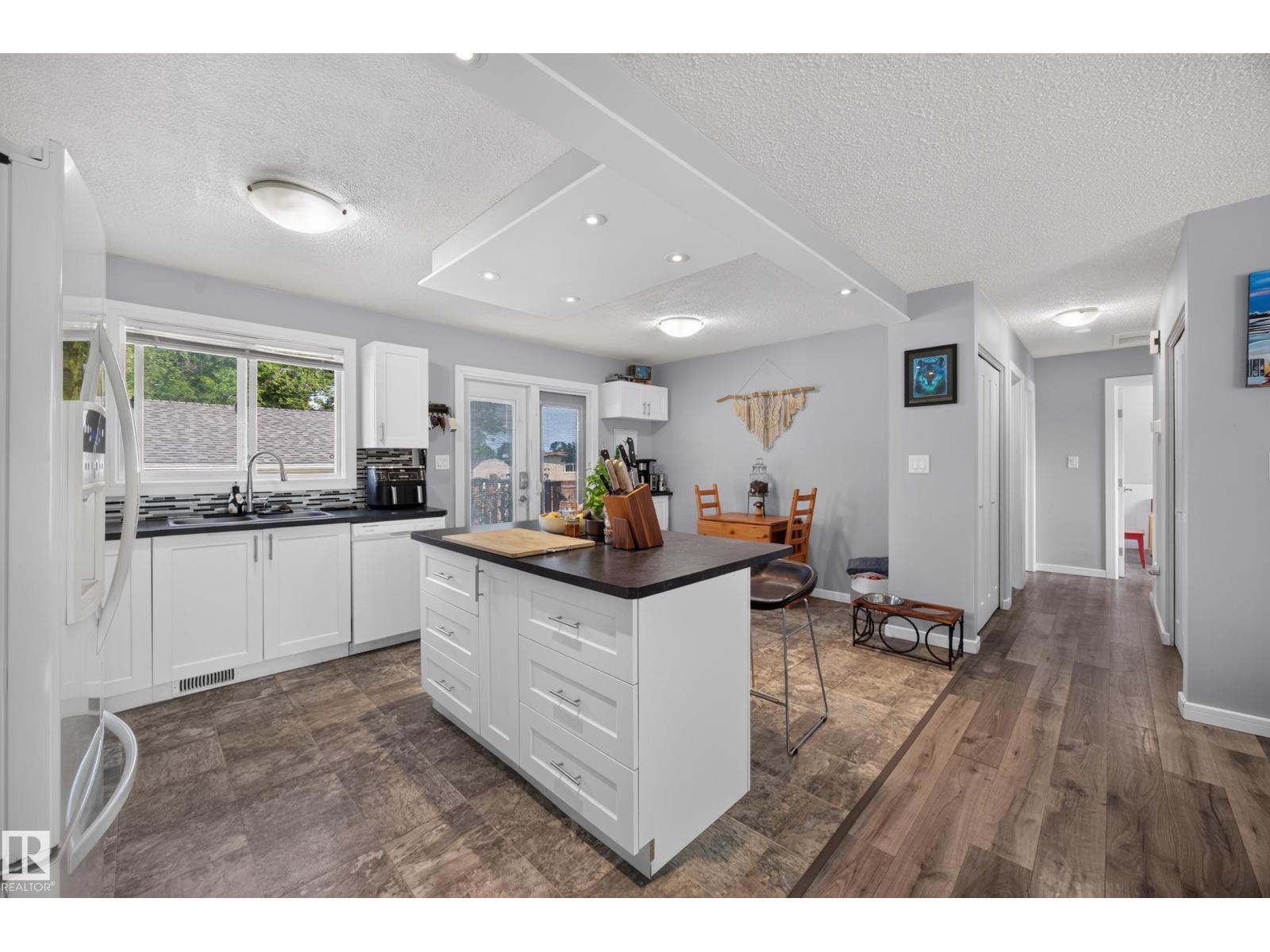 156 CLAREVIEW RD NW - 12