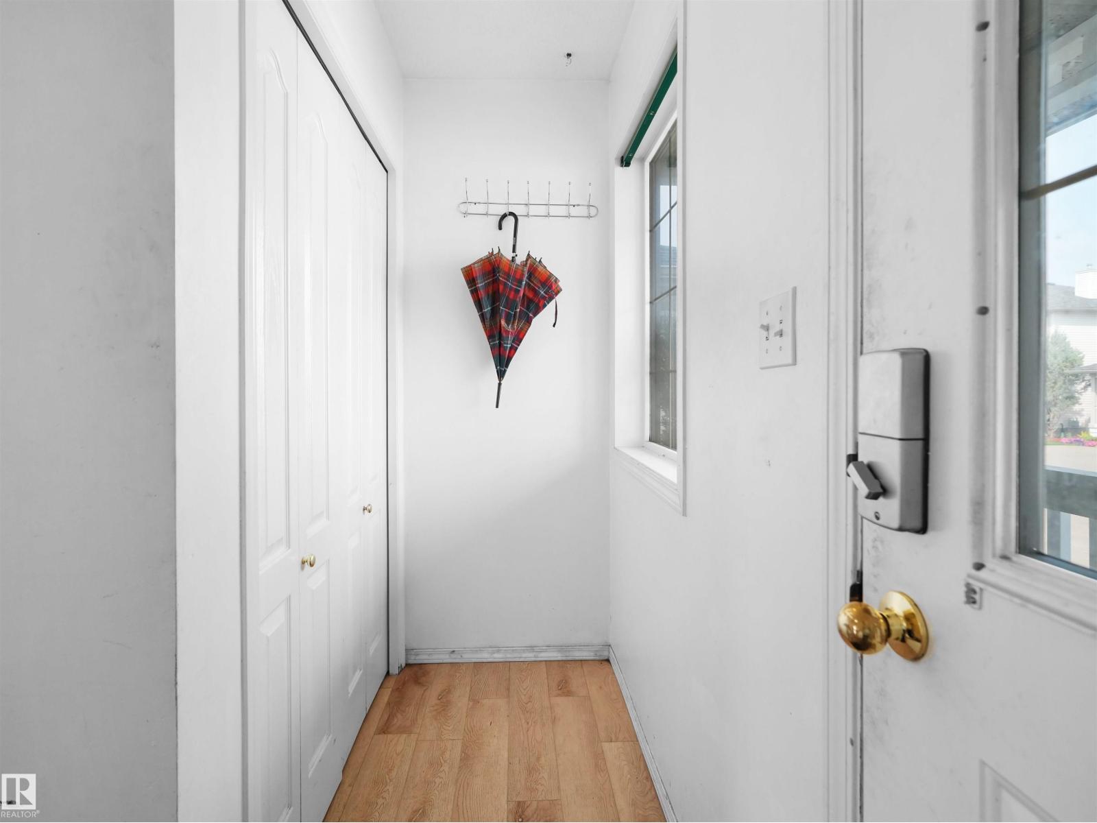 #9 16933 115 ST NW - 3