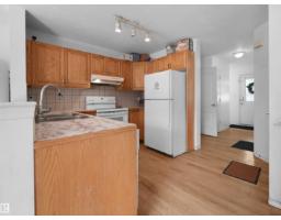 #9 16933 115 St Nw, Edmonton, AB T5X6E3 Photo 8