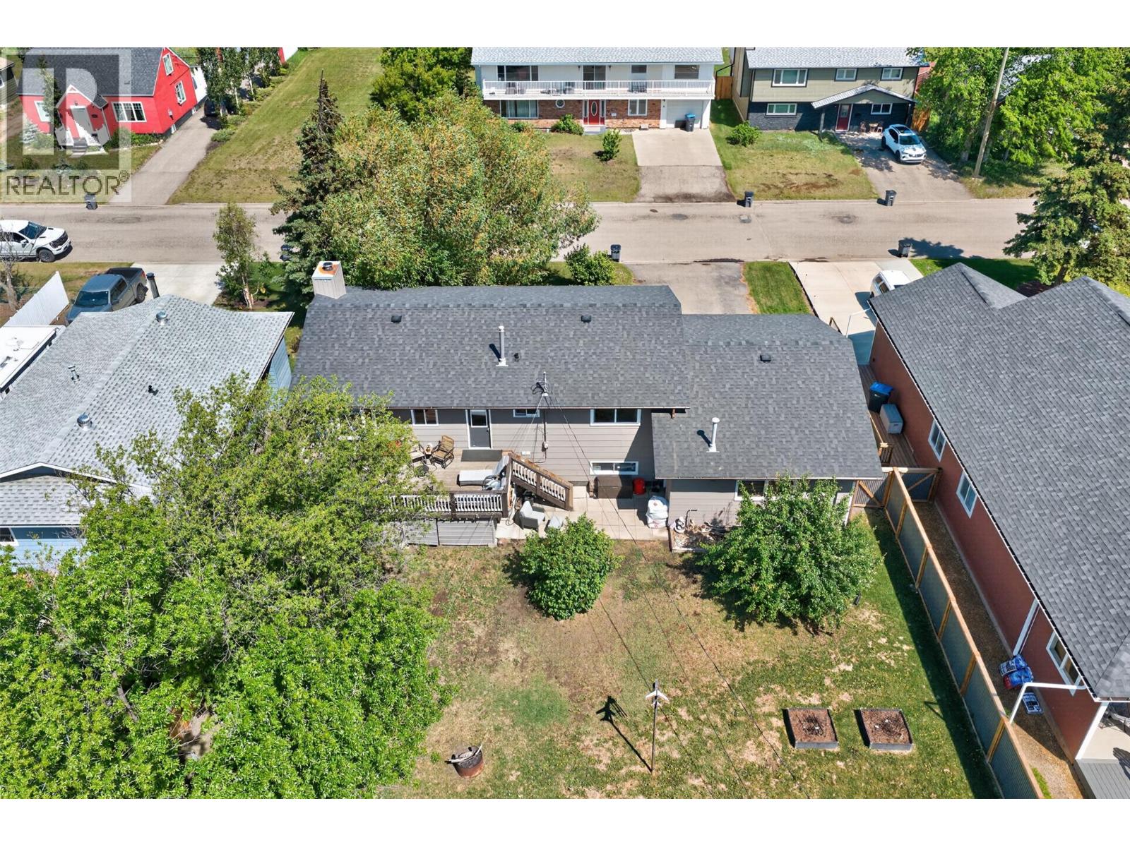 1425 106 Avenue, Dawson Creek