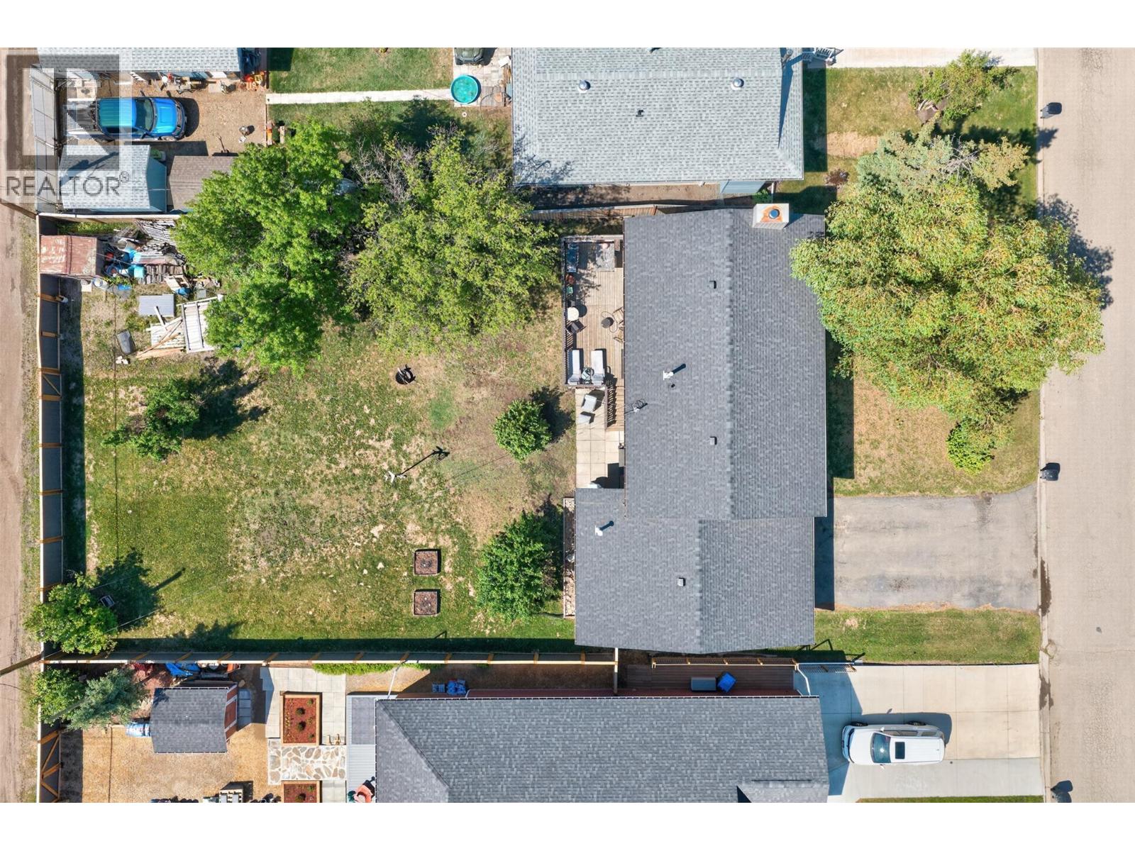 1425 106 Avenue, Dawson Creek