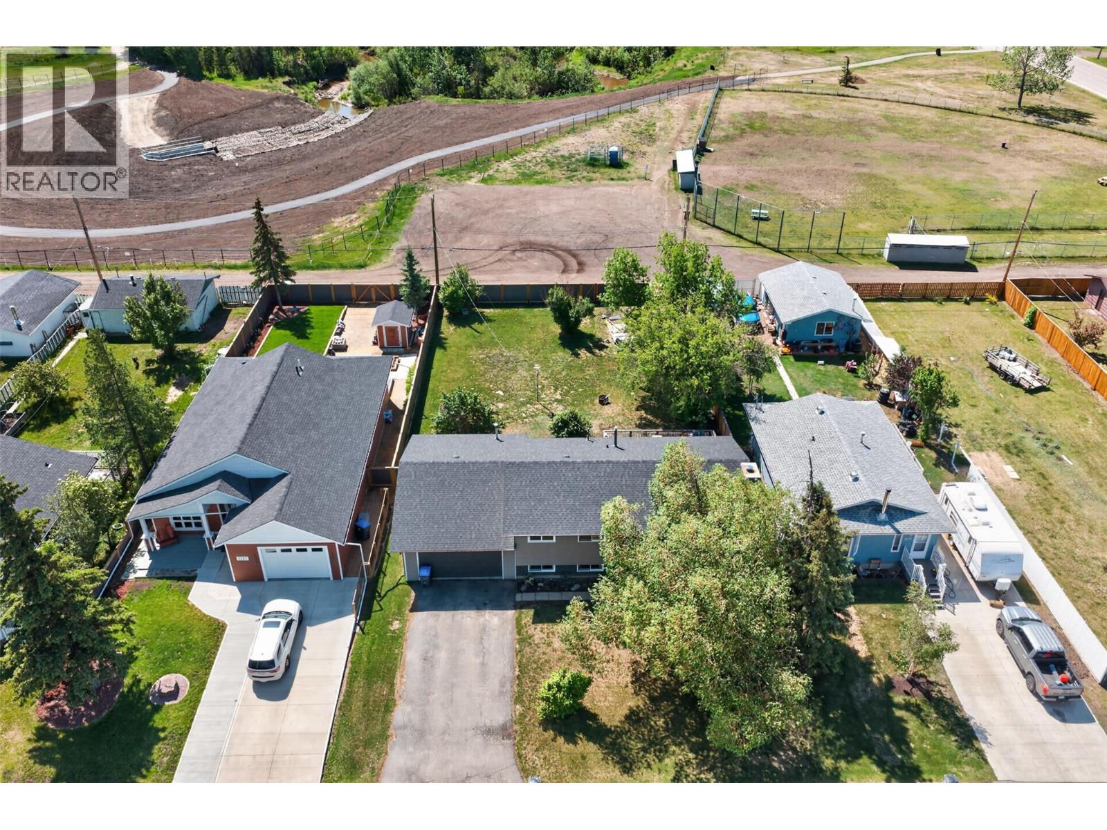 1425 106 Avenue, Dawson Creek