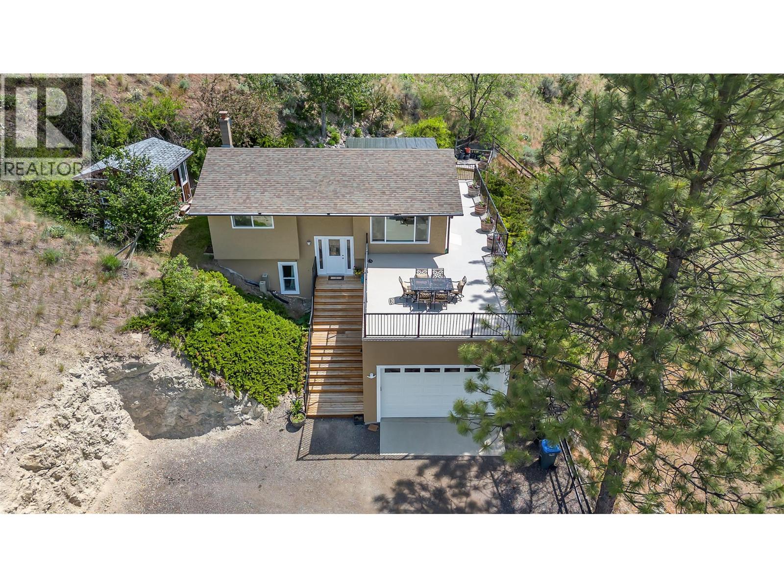 20177 Garnet Valley Road, Summerland