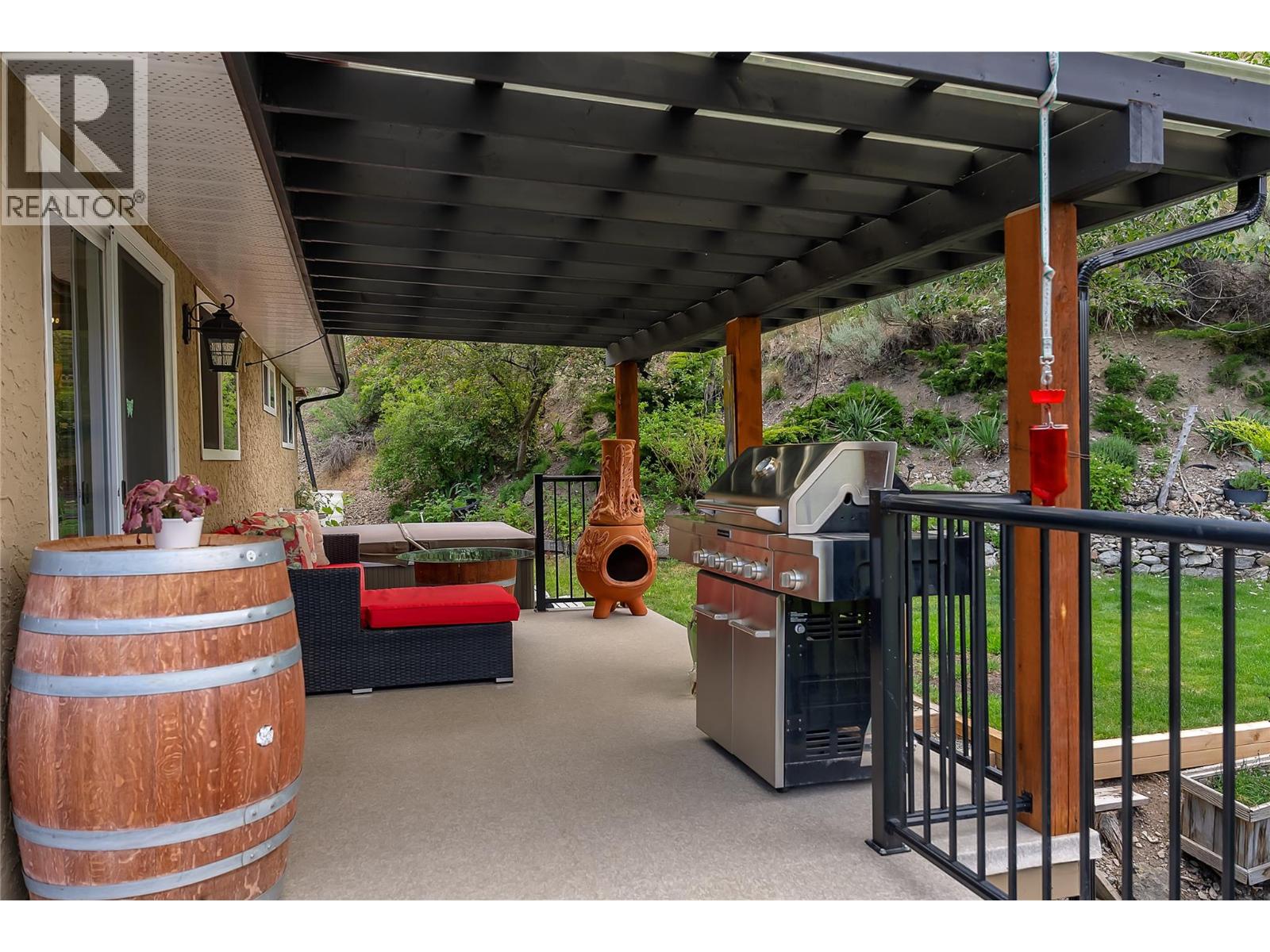 20177 Garnet Valley Road, Summerland