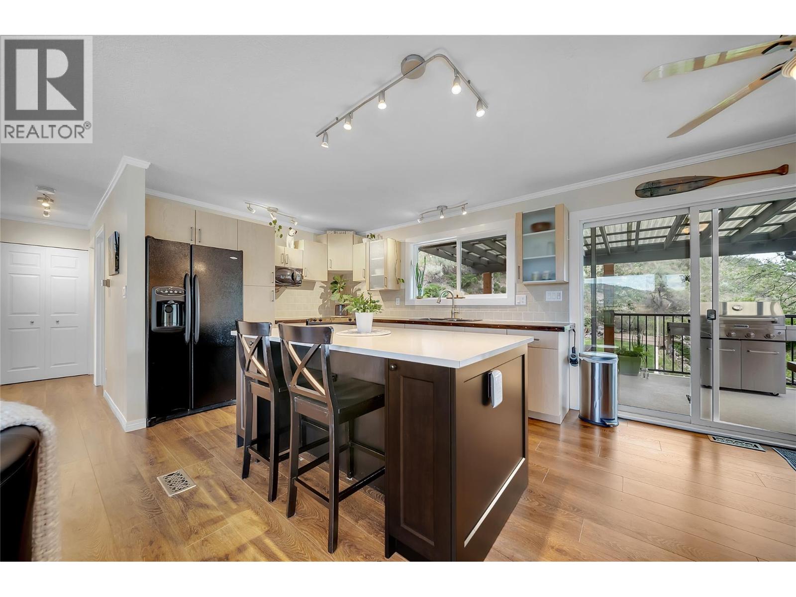 20177 Garnet Valley Road, Summerland