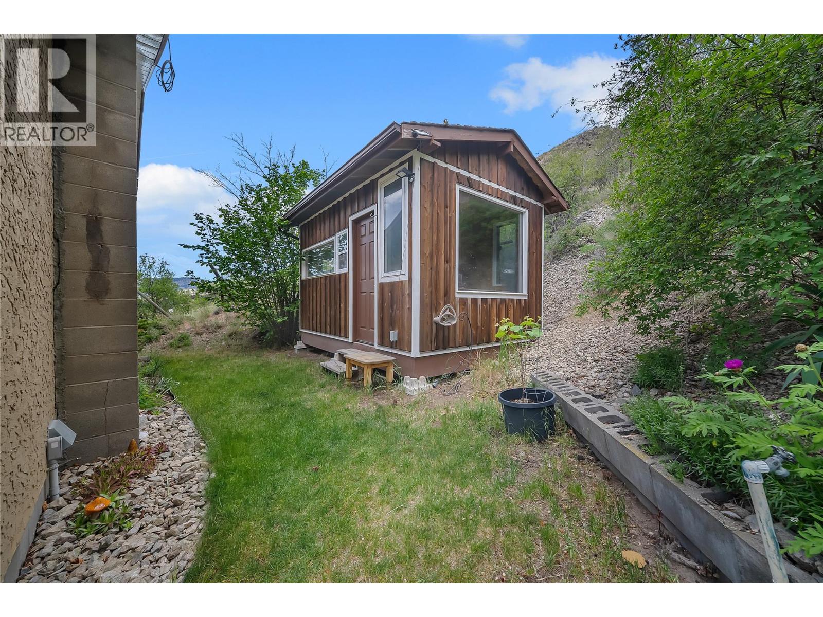 20177 Garnet Valley Road, Summerland