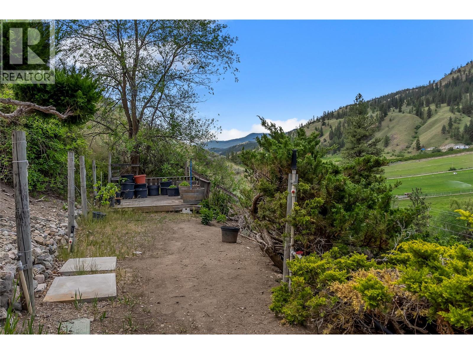 20177 Garnet Valley Road, Summerland