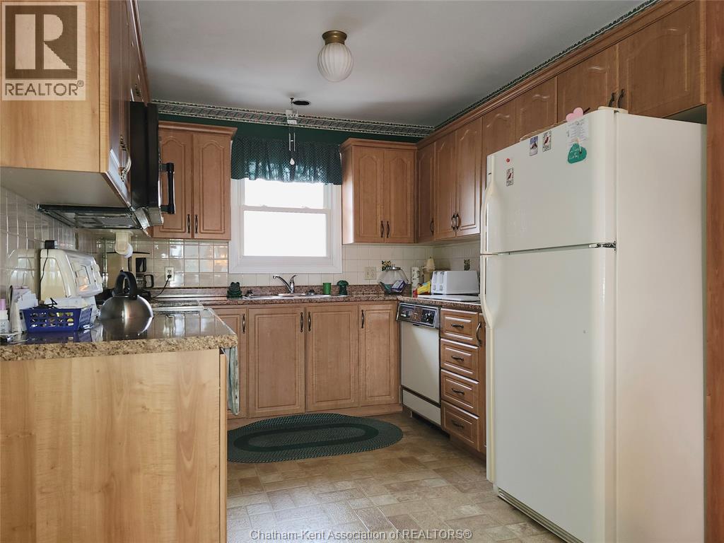 15 MONARCH DRIVE - Image 10
