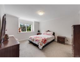 7506 143c Street, Surrey, BC V3W1S2 Photo 18