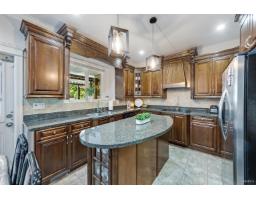 7506 143c Street, Surrey, BC V3W1S2 Photo 8