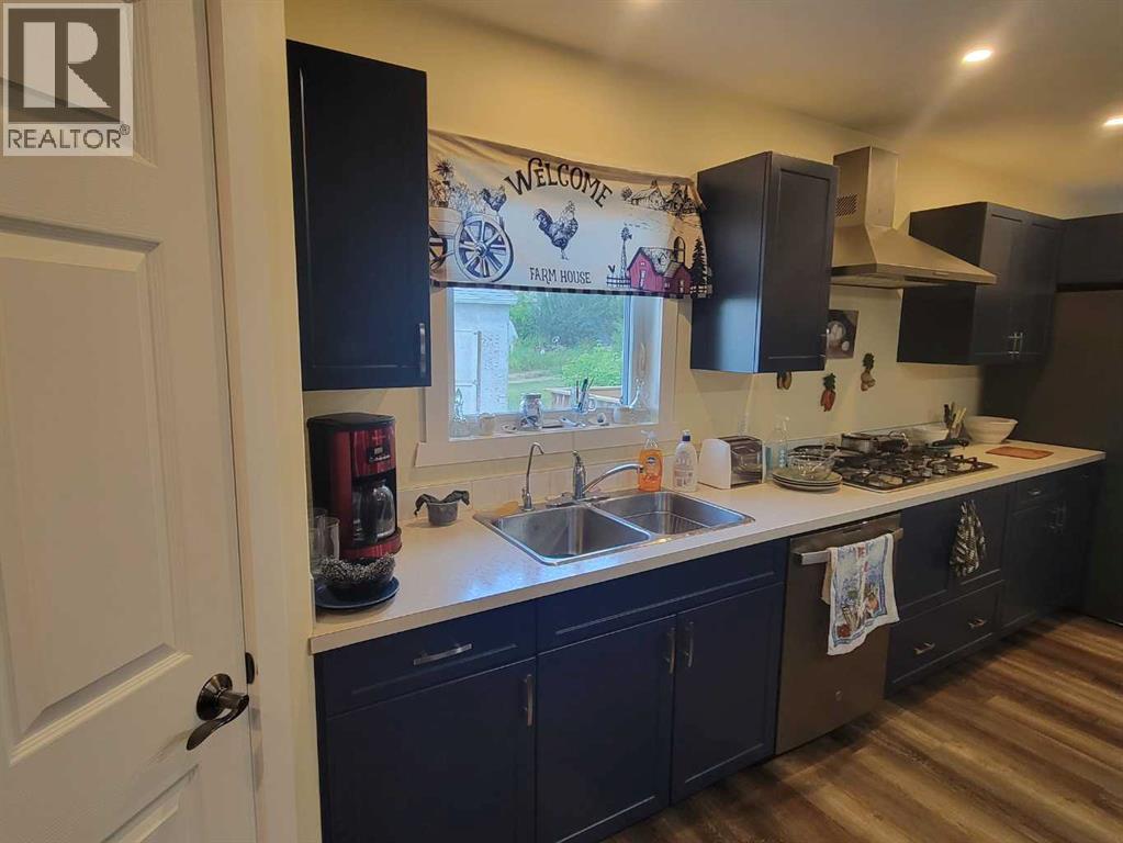 4908 47 Street - 15