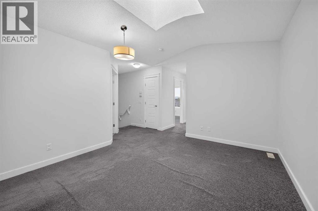 125 Redstone Common Northeast - Photo 32