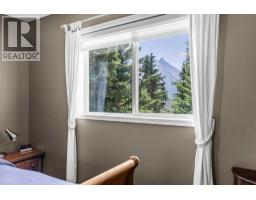 545 Grotto Road, Canmore, AB T1W1J1 Photo 22
