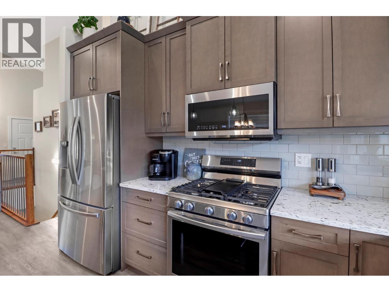 193 SHADOW MOUNTAIN Boulevard, Cranbrook