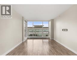 802 2968 Glen Drive, Coquitlam, BC V3B0C4 Photo 6