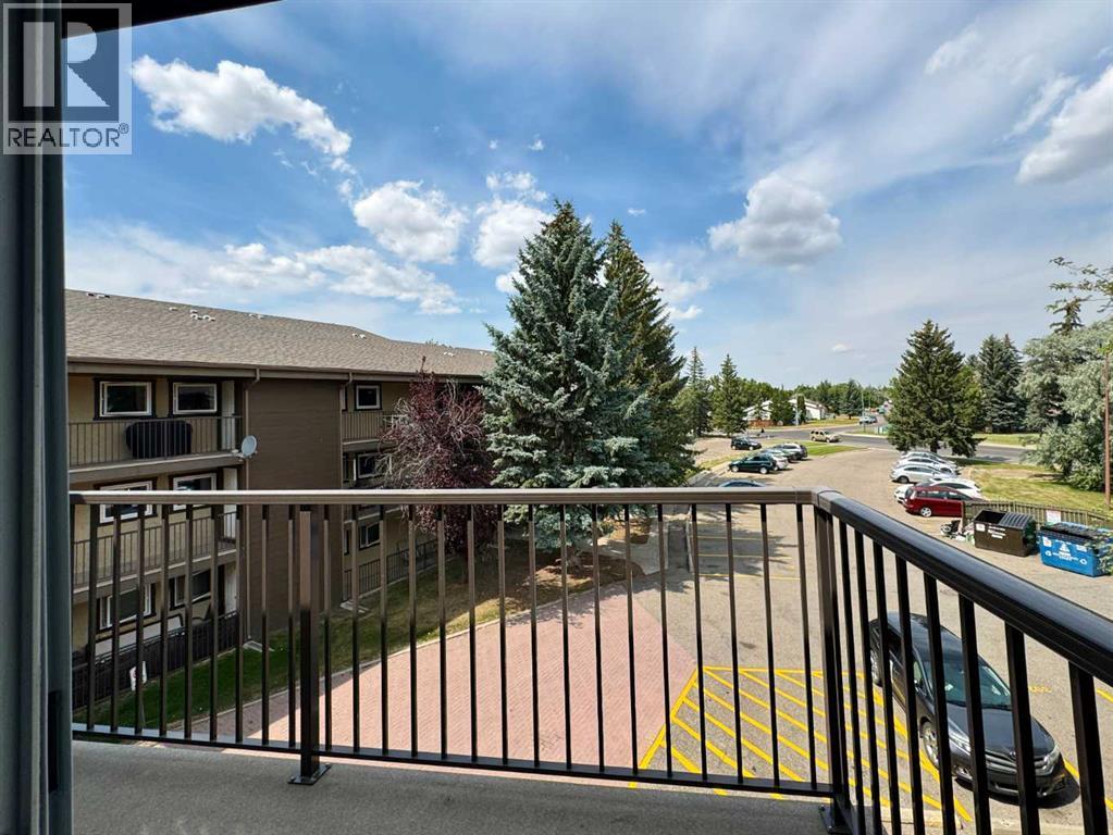 #301 420 Columbia Boulevard W - Image 21