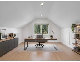 14763 Marine Drive, White Rock, BC V4B1B9 Photo 22