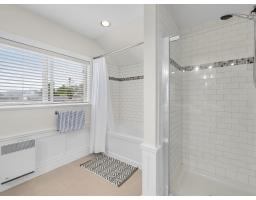 14763 Marine Drive, White Rock, BC V4B1B9 Photo 24