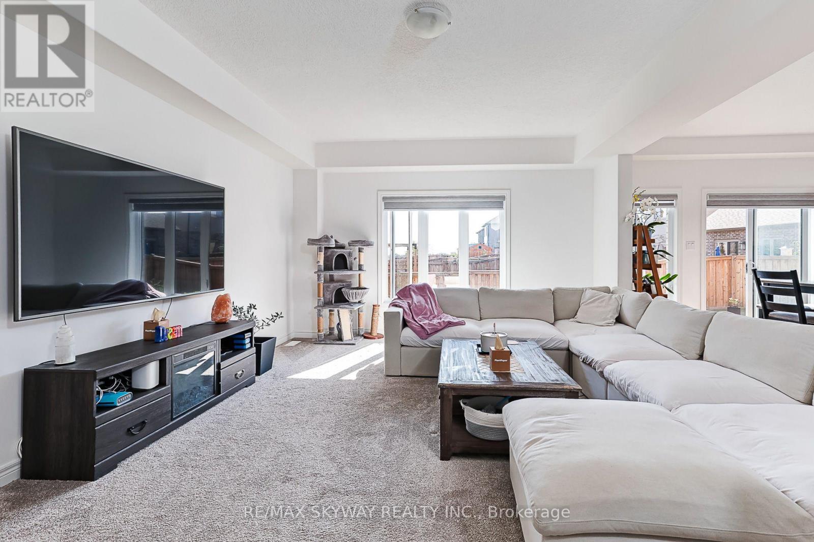 103 PLEWES DRIVE W - 10
