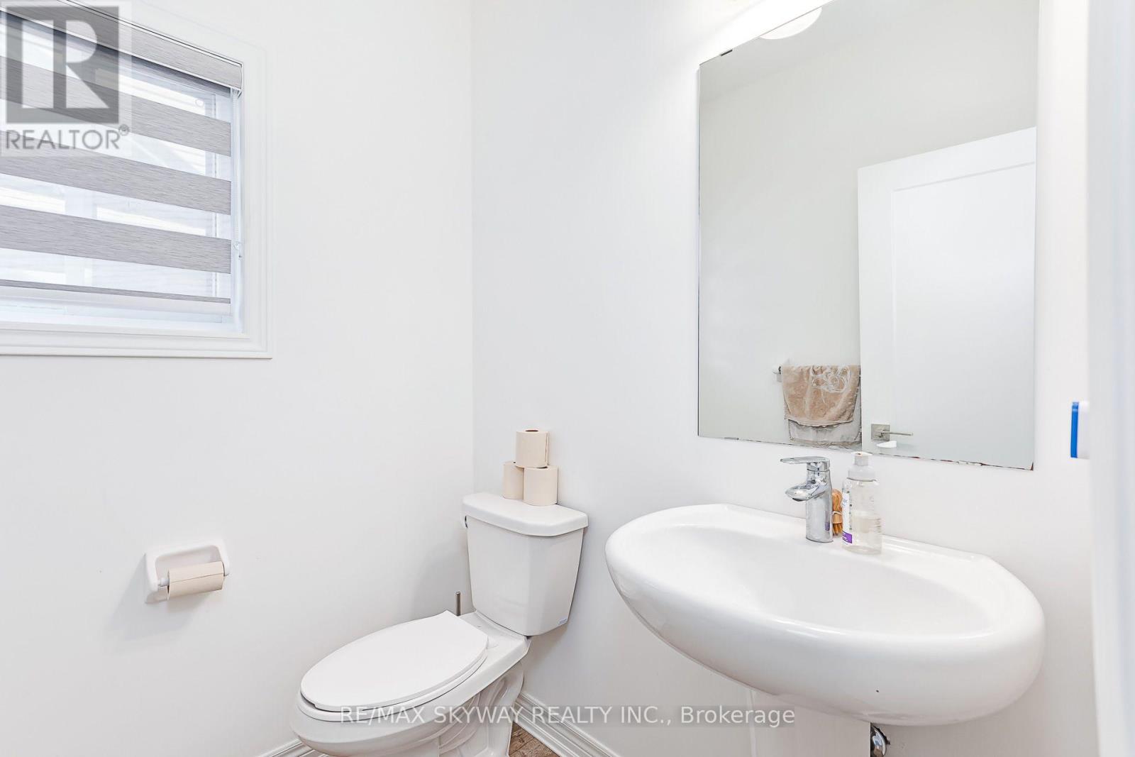 103 PLEWES DRIVE W - 24