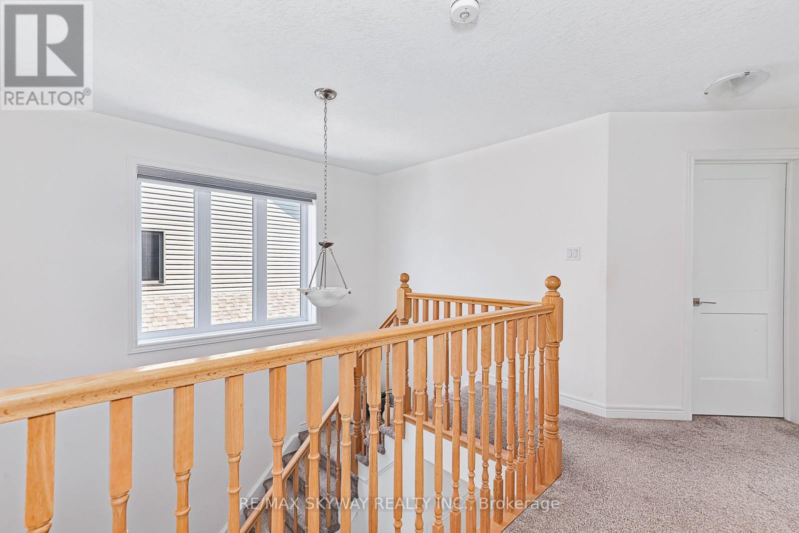 103 PLEWES DRIVE W - 33