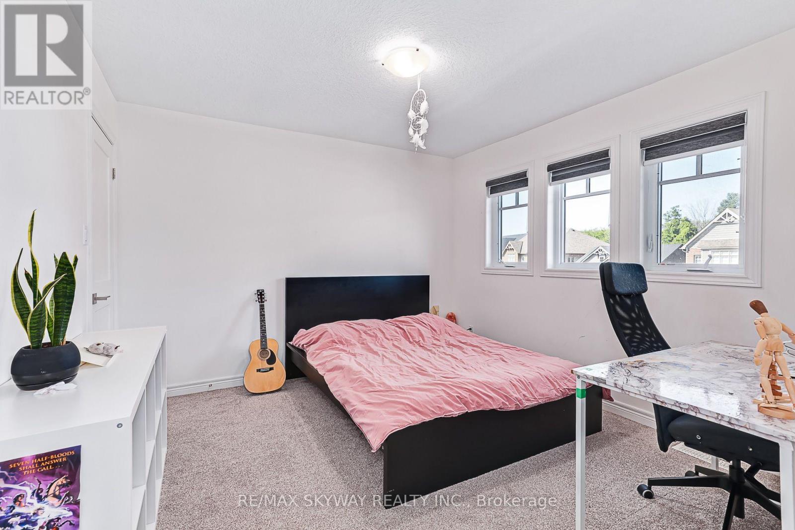 103 PLEWES DRIVE W - 41
