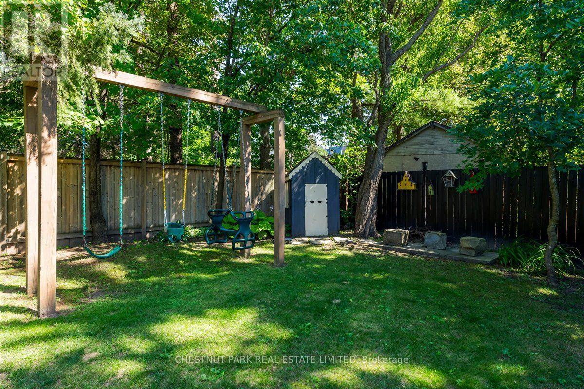 72 BURTON AVENUE - 25