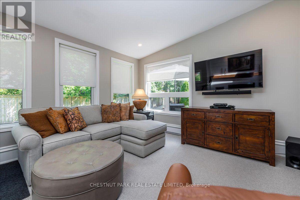 72 BURTON AVENUE - 4