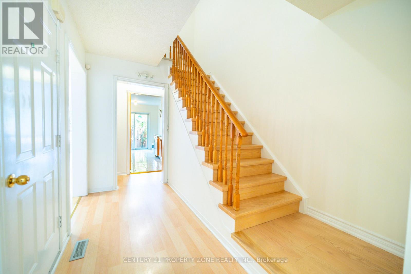 #49 35 MALTA AVENUE - 15