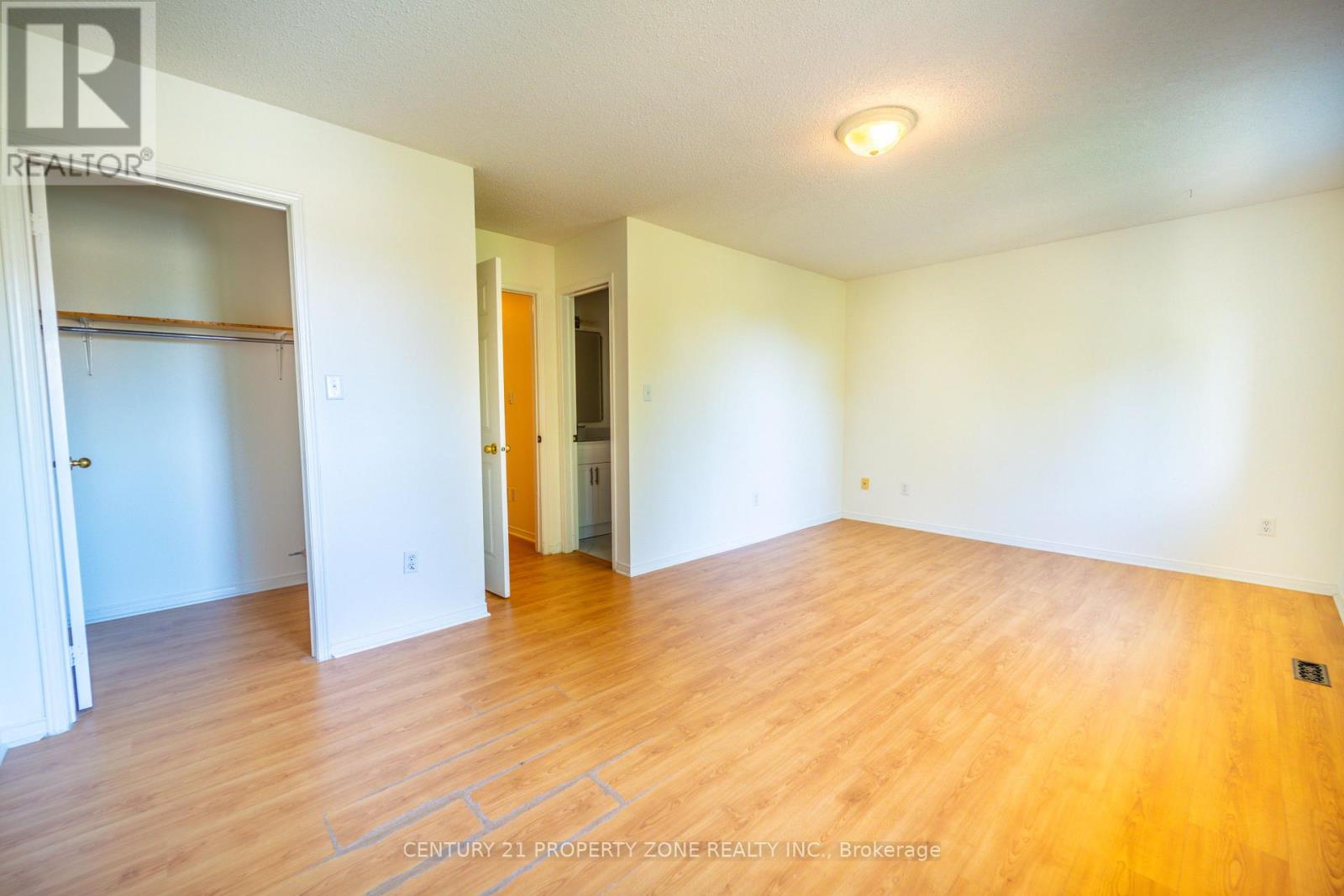 #49 35 MALTA AVENUE - 36