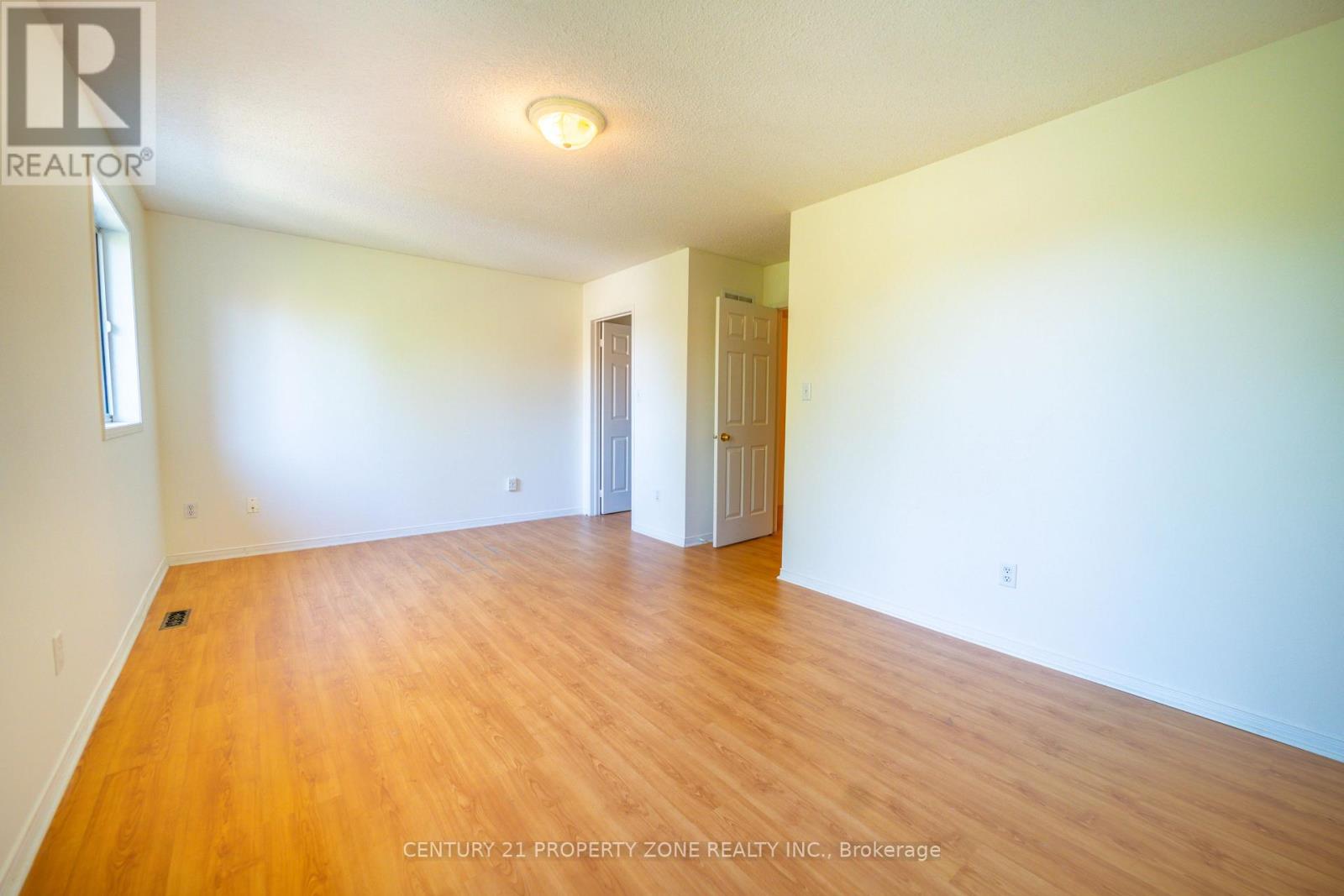 #49 35 MALTA AVENUE - 37