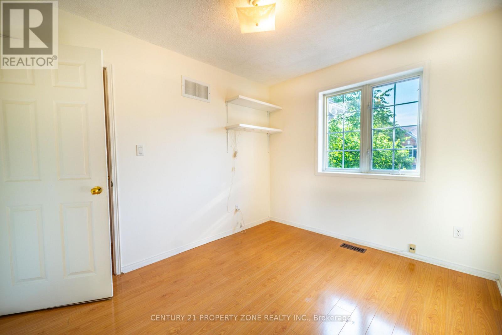 #49 35 MALTA AVENUE - 45