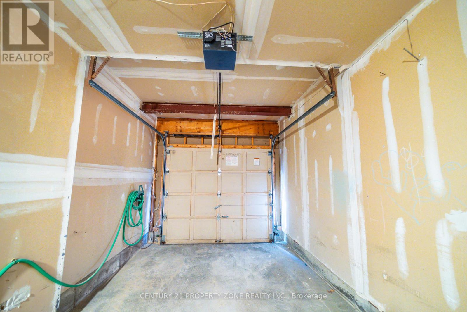 #49 35 MALTA AVENUE - 8