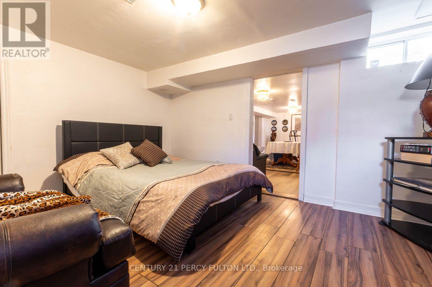 7 BRIDLEWOOD LANE - 25