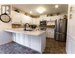 Kitchen - 7 Bridlewood Lane, Quinte West, ON K8V6N4 Photo 10