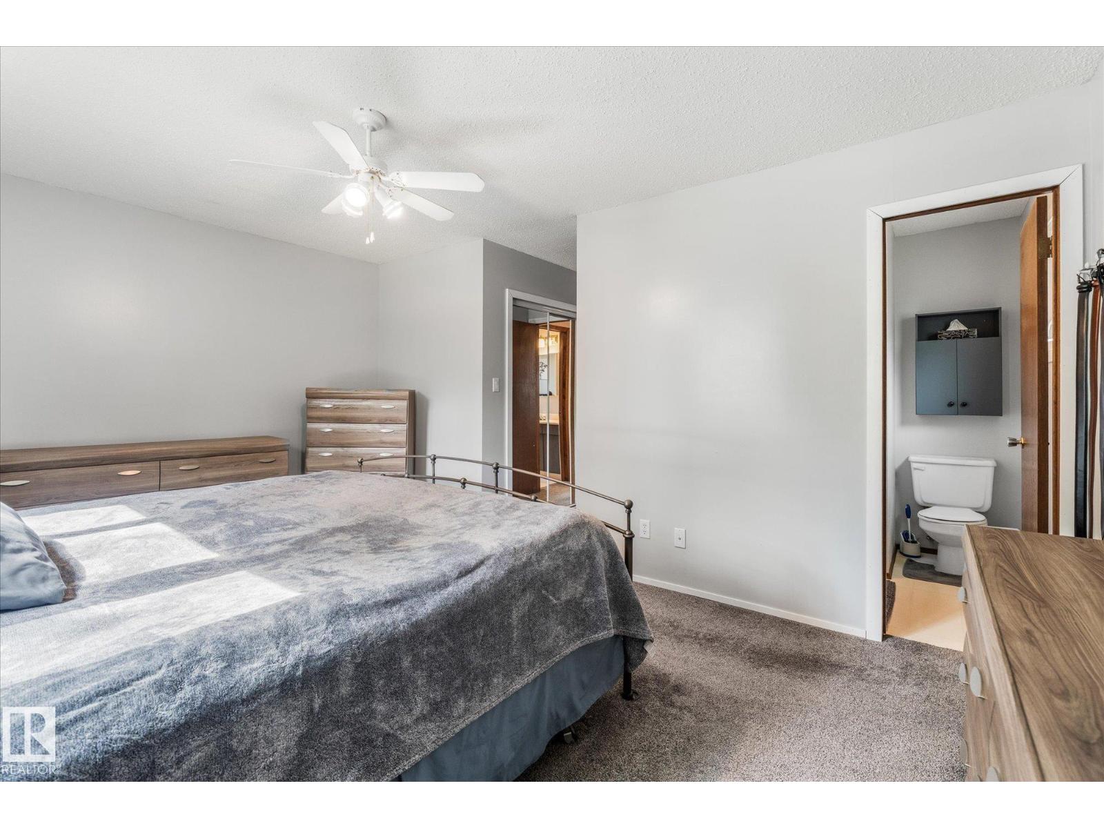 33 OATWAY DR - 23
