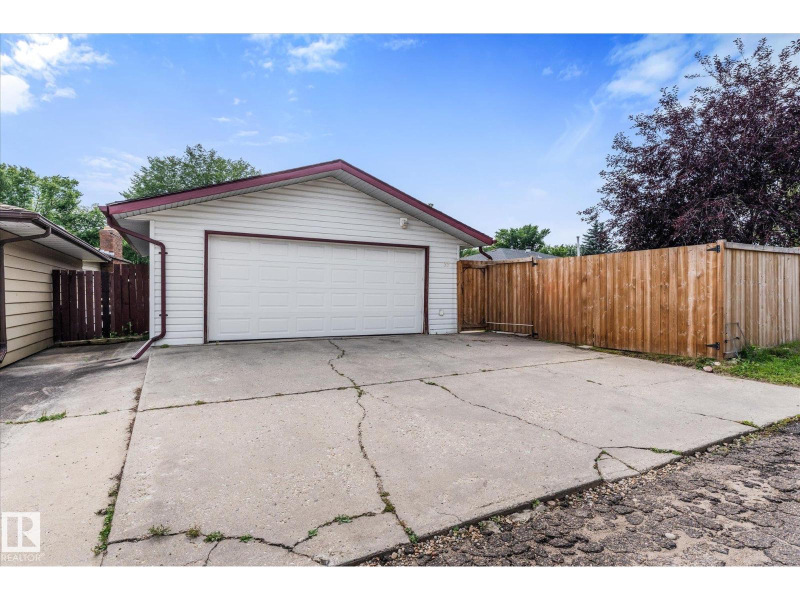 33 OATWAY DR - Image 46