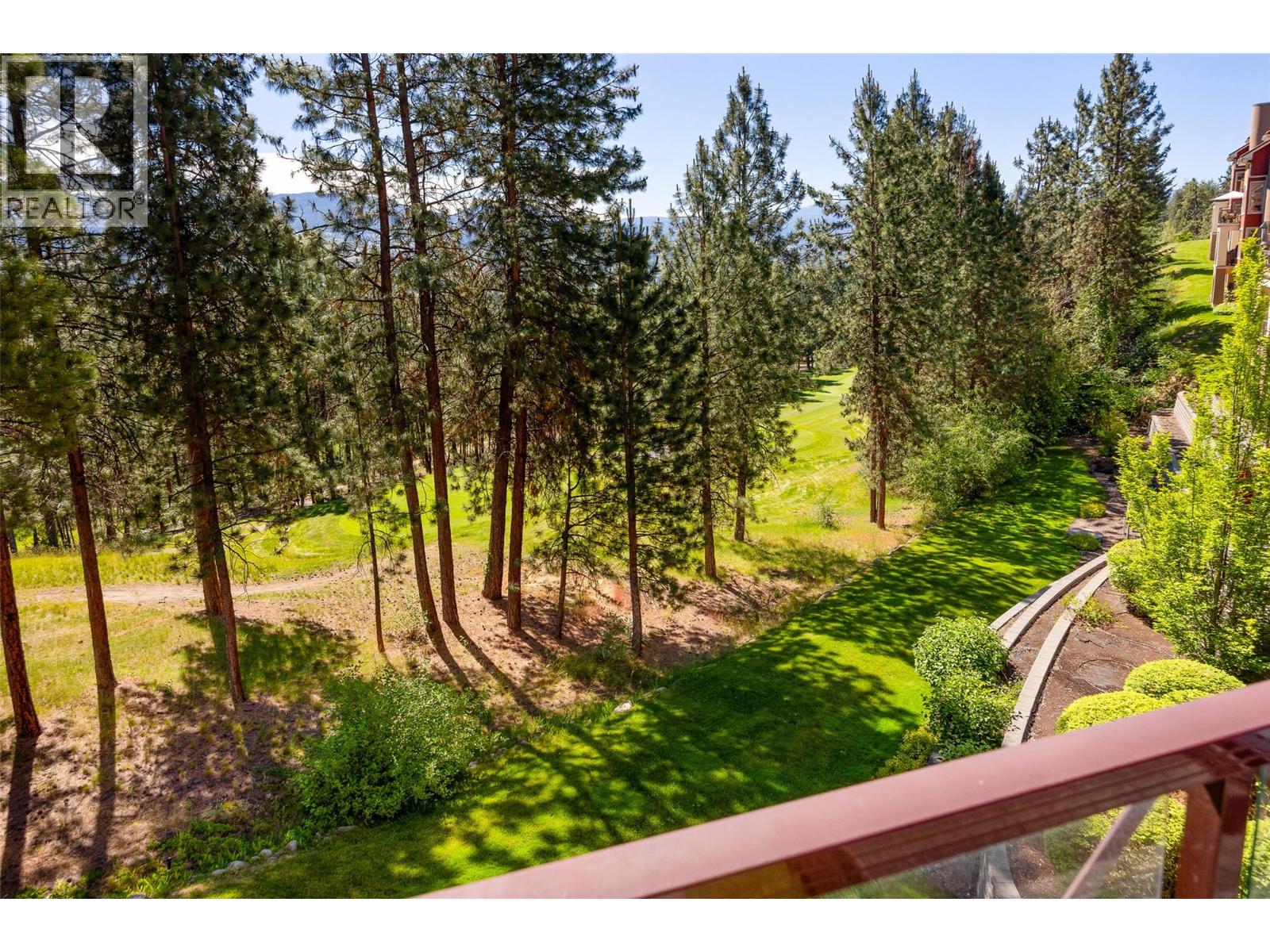1795 Country Club Drive Unit# 204, Kelowna