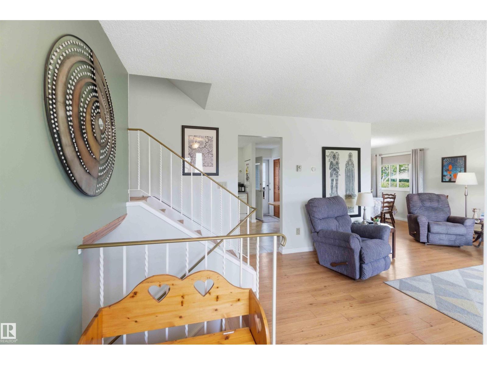30 CAVANAGH CR - Image 3