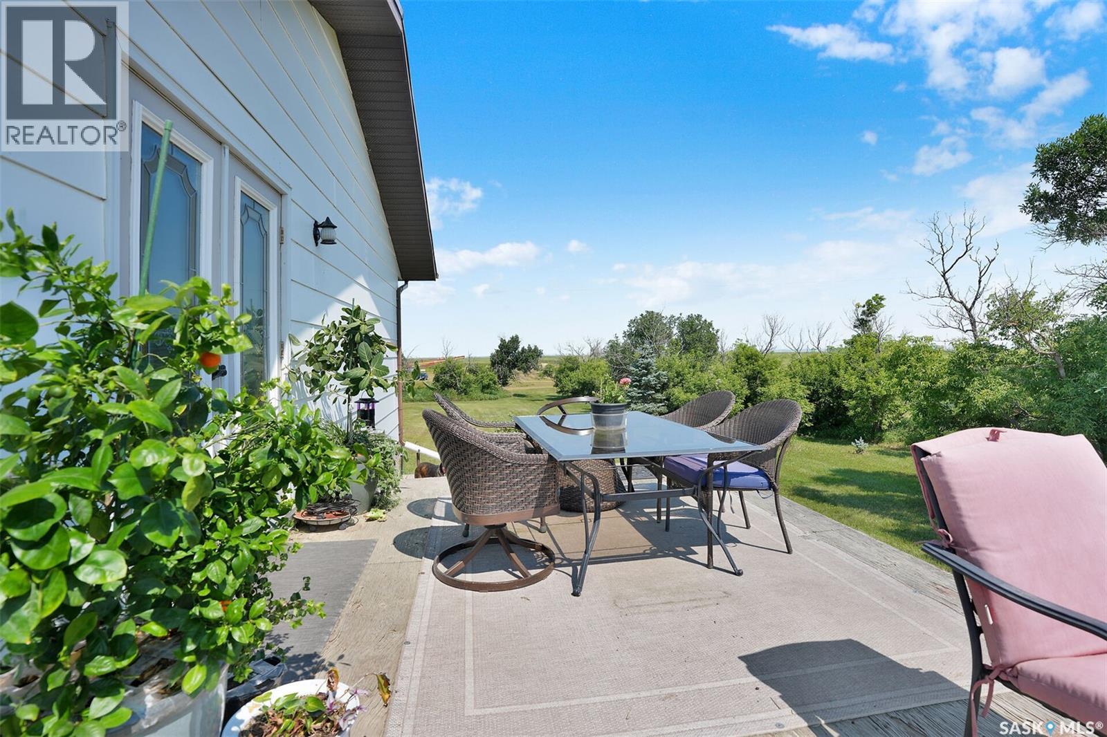 Dilke Acreage - Image 41