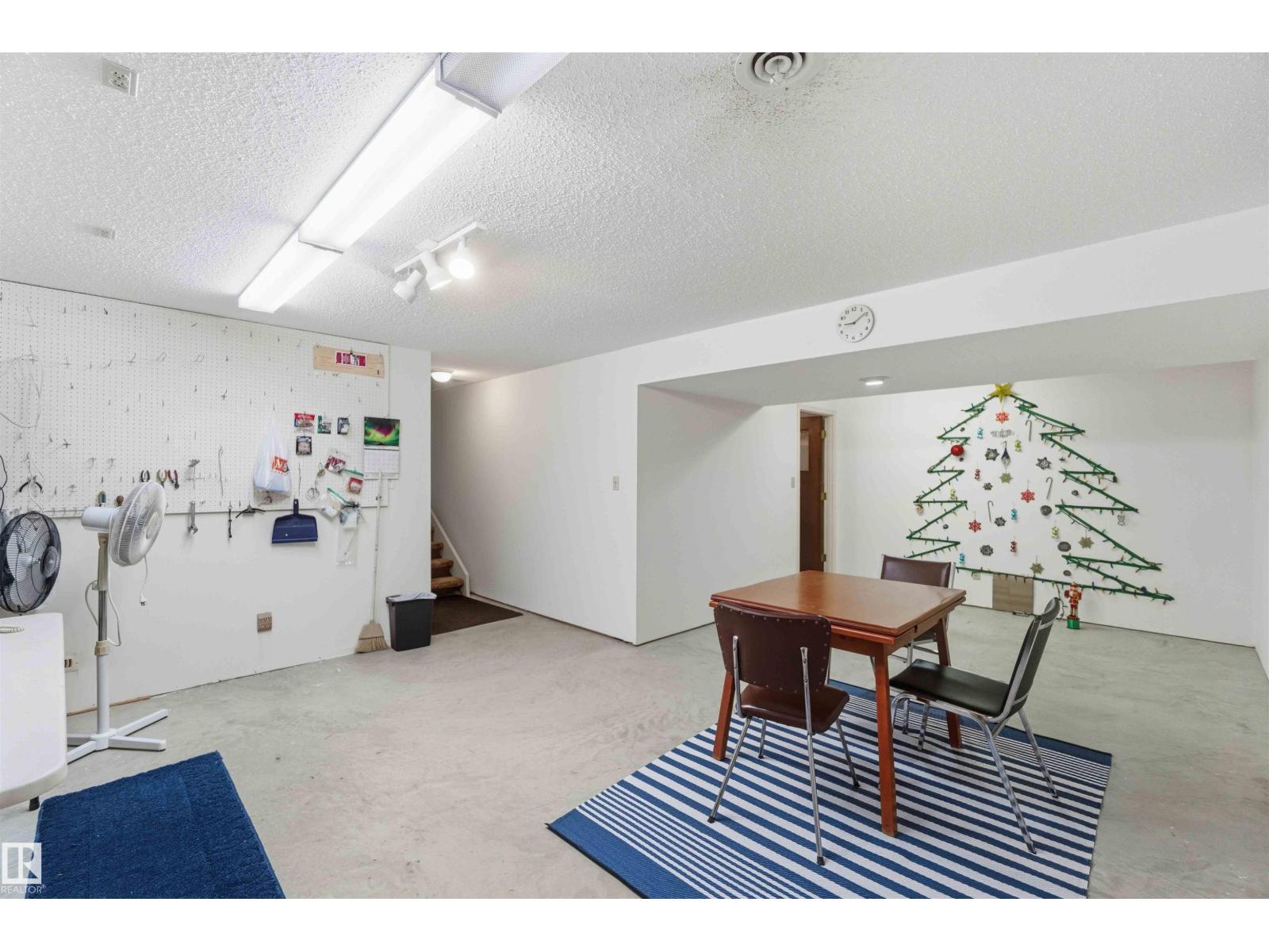30 CAVANAGH CR - Image 41