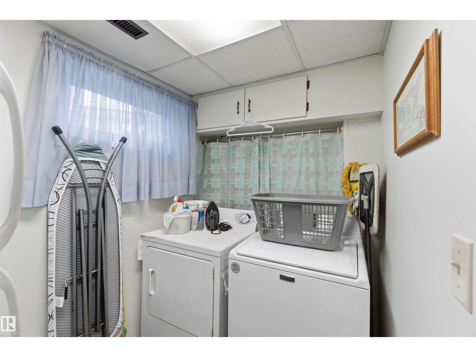 30 CAVANAGH CR - Image 38