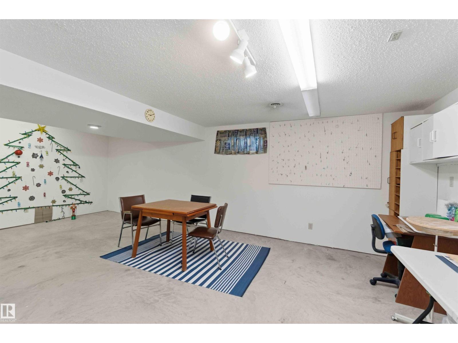 30 CAVANAGH CR - Image 42