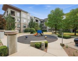 304 13339 102a Avenue, Surrey, BC V3T0C5 Photo 28
