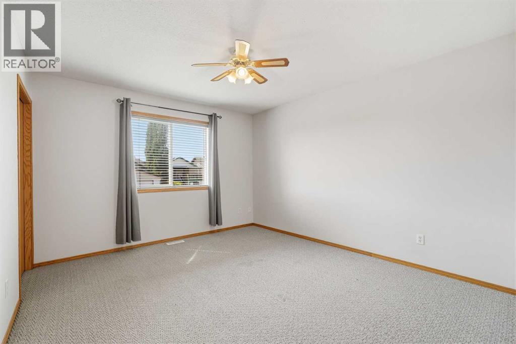 22 Lanterman Close - Photo 17