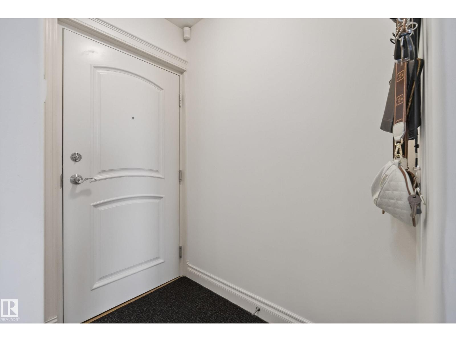 #303 8631 108 ST NW - 11